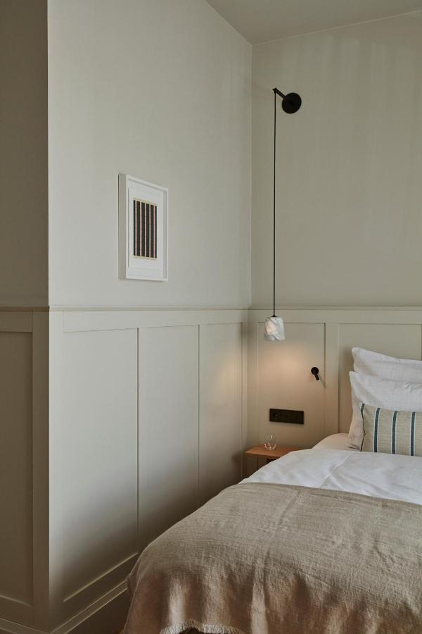 Runo Hotel Borgå Exteriör bild A wall grille