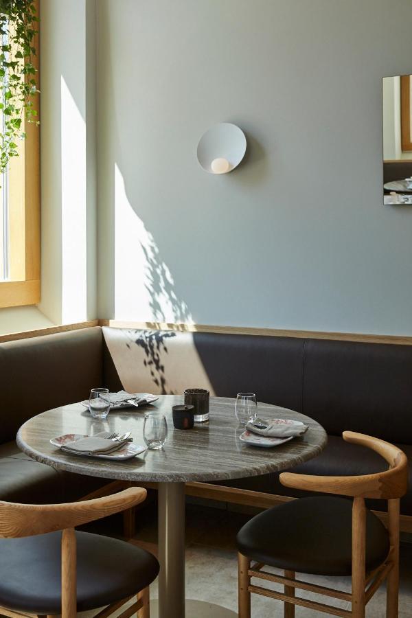 Runo Hotel Borgå Exteriör bild Interior of the restaurant