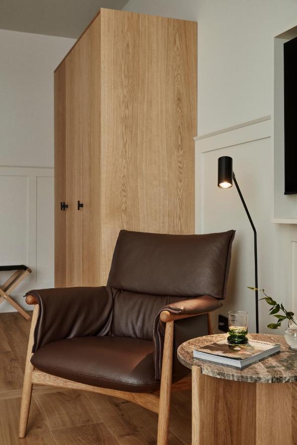 Runo Hotel Borgå Exteriör bild Floor lamp