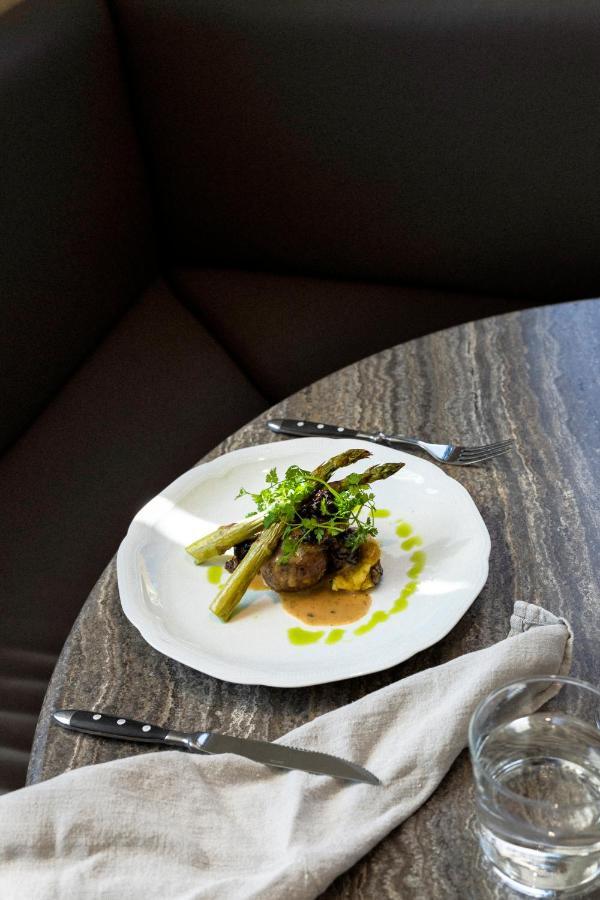 Runo Hotel Borgå Exteriör bild Asparagus